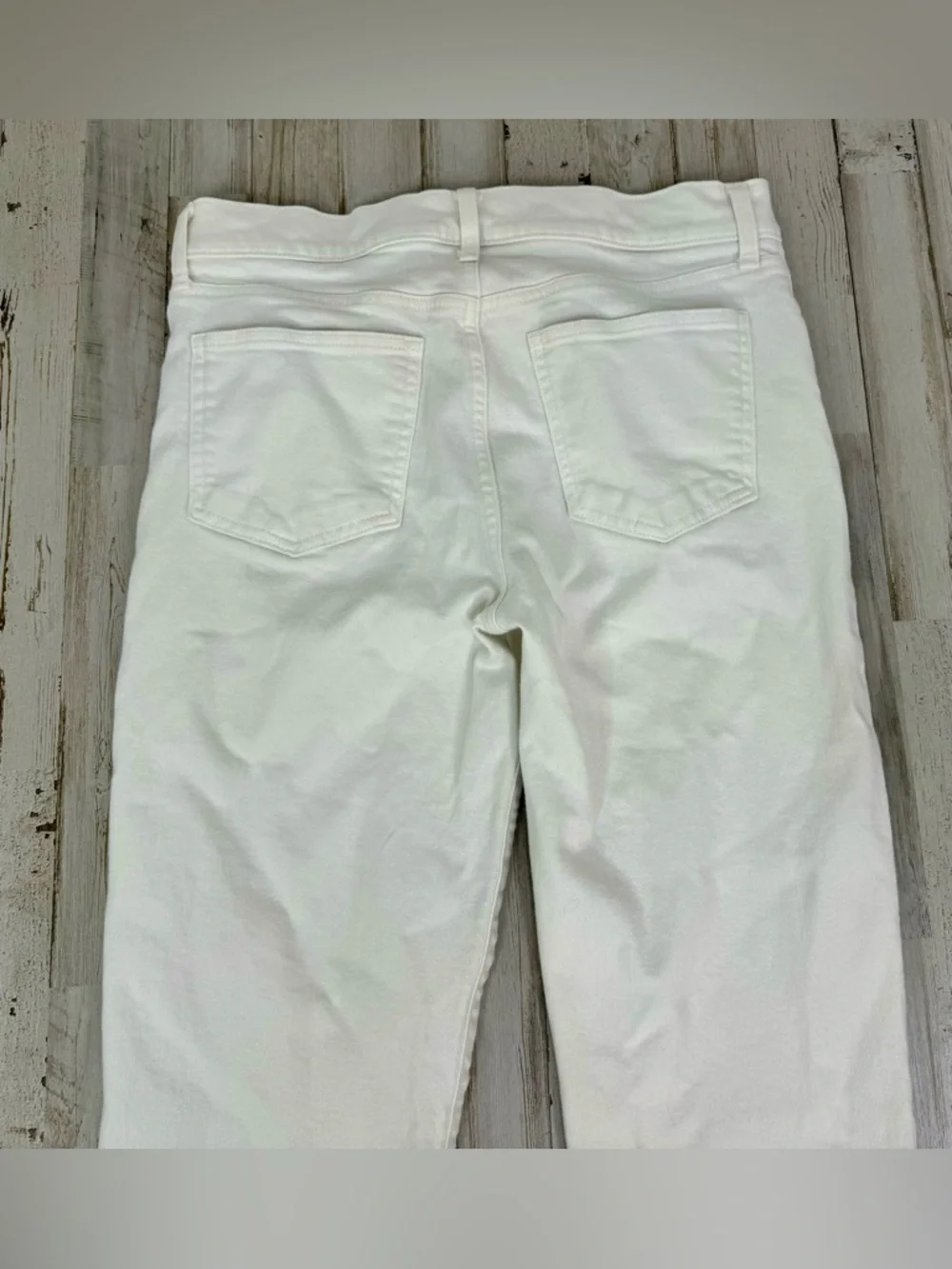 Gap Girlfriend Mid Rise Jean 27| 4T White Jeans - Picture 11 of 12